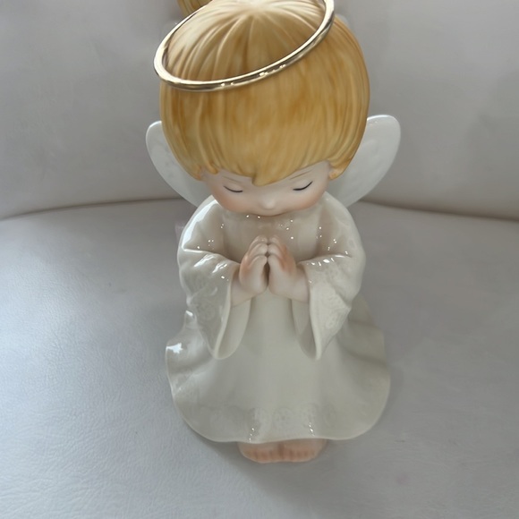 3 collectibles angel figurine new no box - Picture 4 of 8